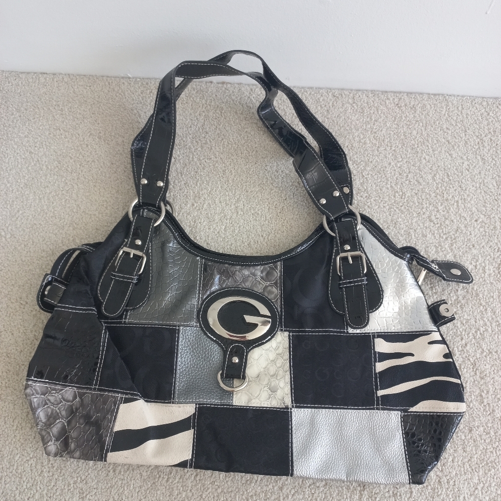 D-fusion Black Faux Leather Medium Size Women's HandBag